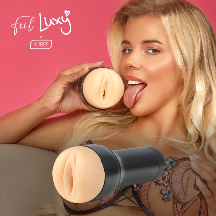 Discover the best male sex toys with this pornstar pocket pussy and male masturbator toy combo.