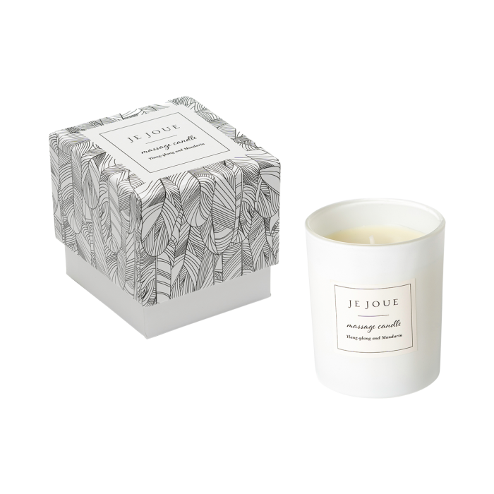 Je Joue candle melts into a warm massage oil candle for sensual sex and candles moments.