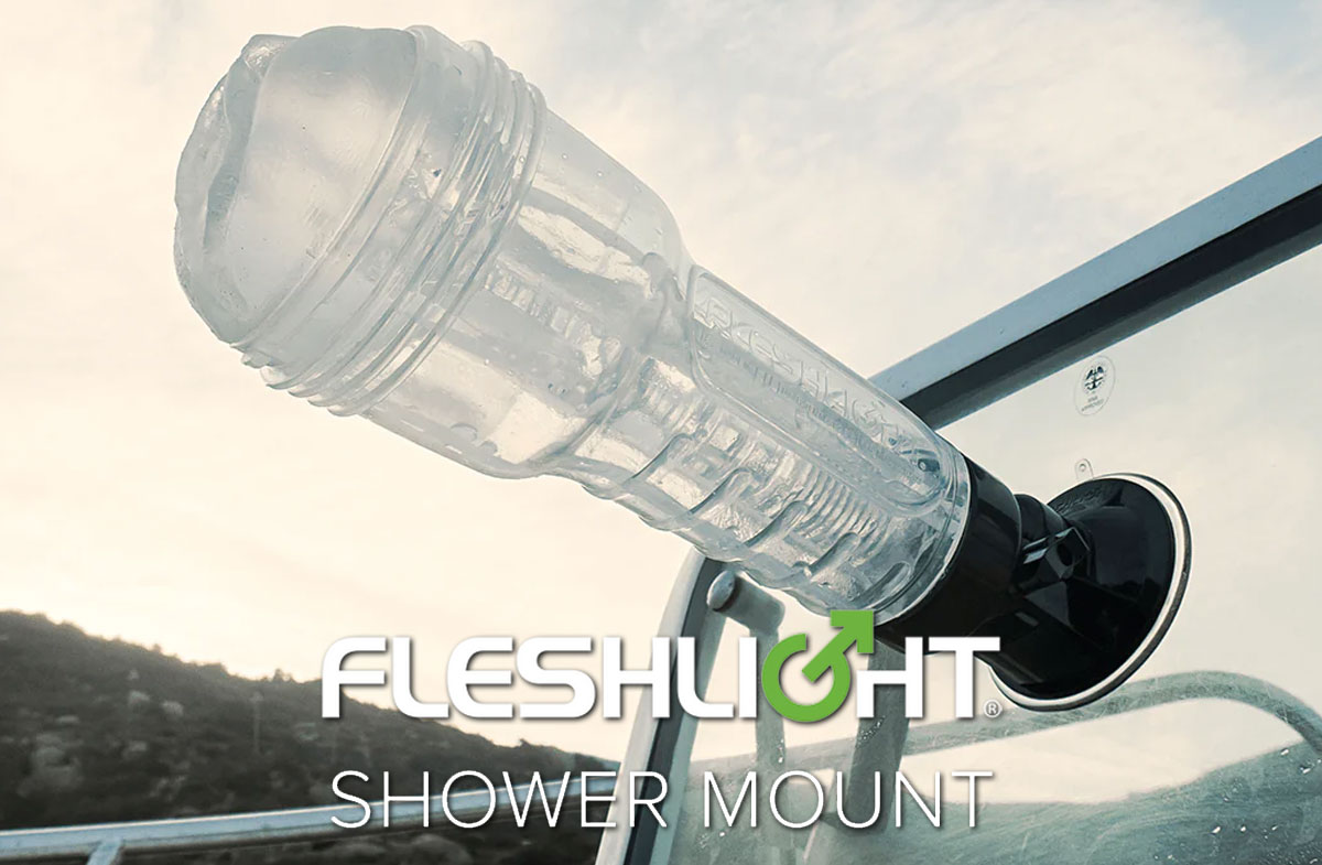 Explore the Fleshlight Quickshot pornstar pocket pussy with lifelike male stroker feel.