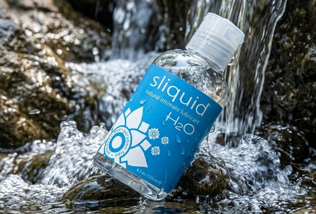 Sliquid Naturals H2O is a gentle water based lube designed for comfortable everyday intimacy.